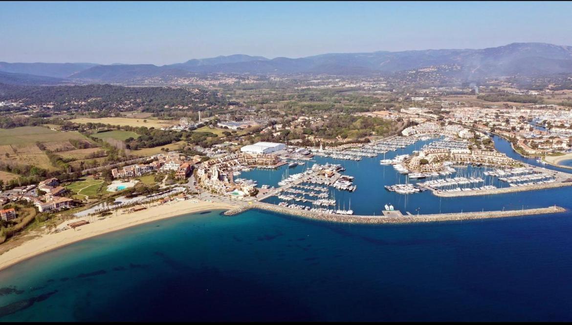 Plage / Beach / Marines De Gassin / Saint-Tropez Exterior photo